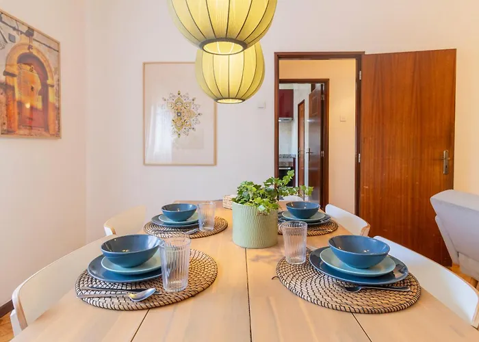 Bright Next Metro 아파트 *