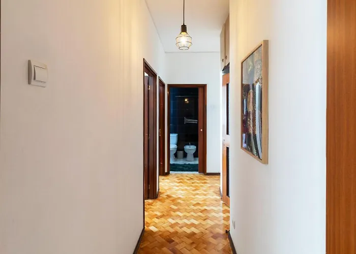 Bright Next Metro Lejlighed Porto