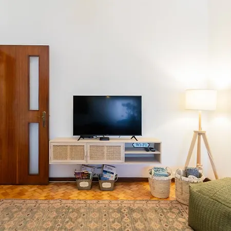 Bright Next Metro 波尔图