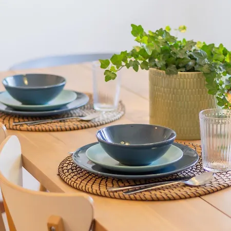 Apartment Bright Next Metro *