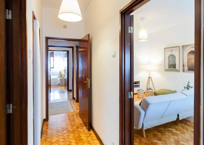 Bright Next Metro Appartamento *